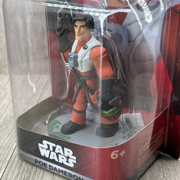 Disney Infinity 3.0 Edition Star Wars Poe Dameron Game Figure Ages 6+ - Picture 4 of 9